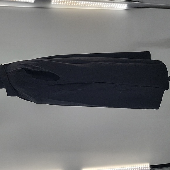 Elegant Black Sleeveless Dress With Pockets - Picture 16 of 16